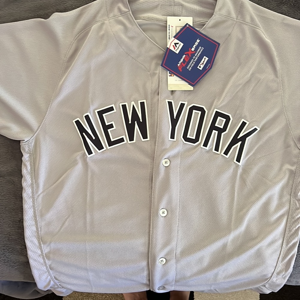 NY Yankees Judge Jersey - Picture 6 of 7